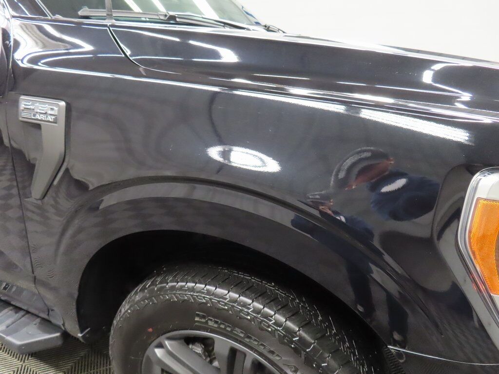 2023 Ford F-150 4x4 SuperCrew Lariat Fond du Lac WI