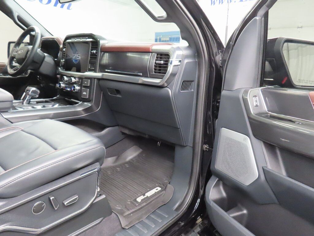 2023 Ford F-150 4x4 SuperCrew Lariat Fond du Lac WI