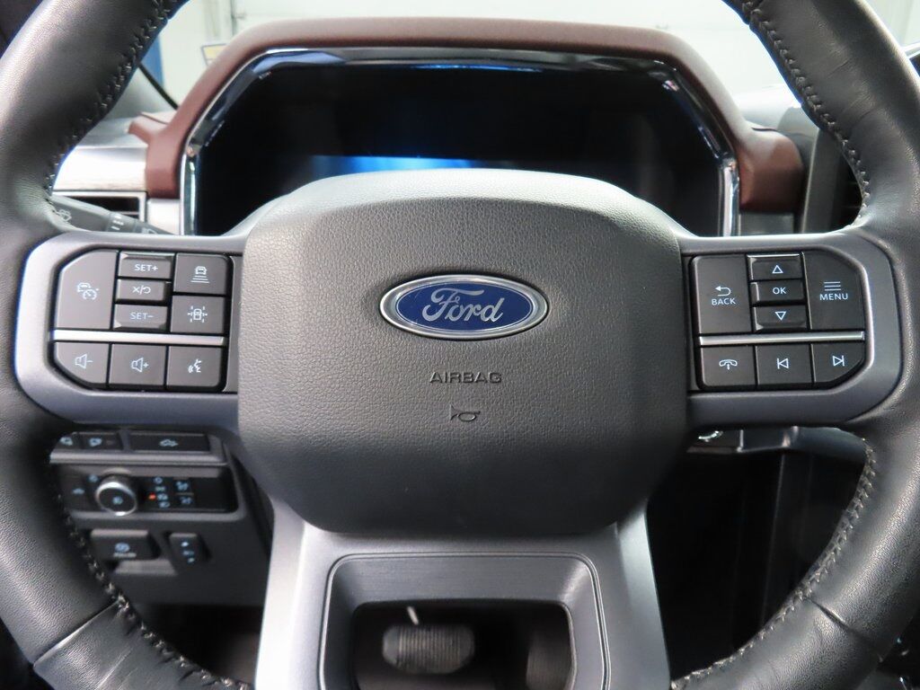 2023 Ford F-150 4x4 SuperCrew Lariat Fond du Lac WI