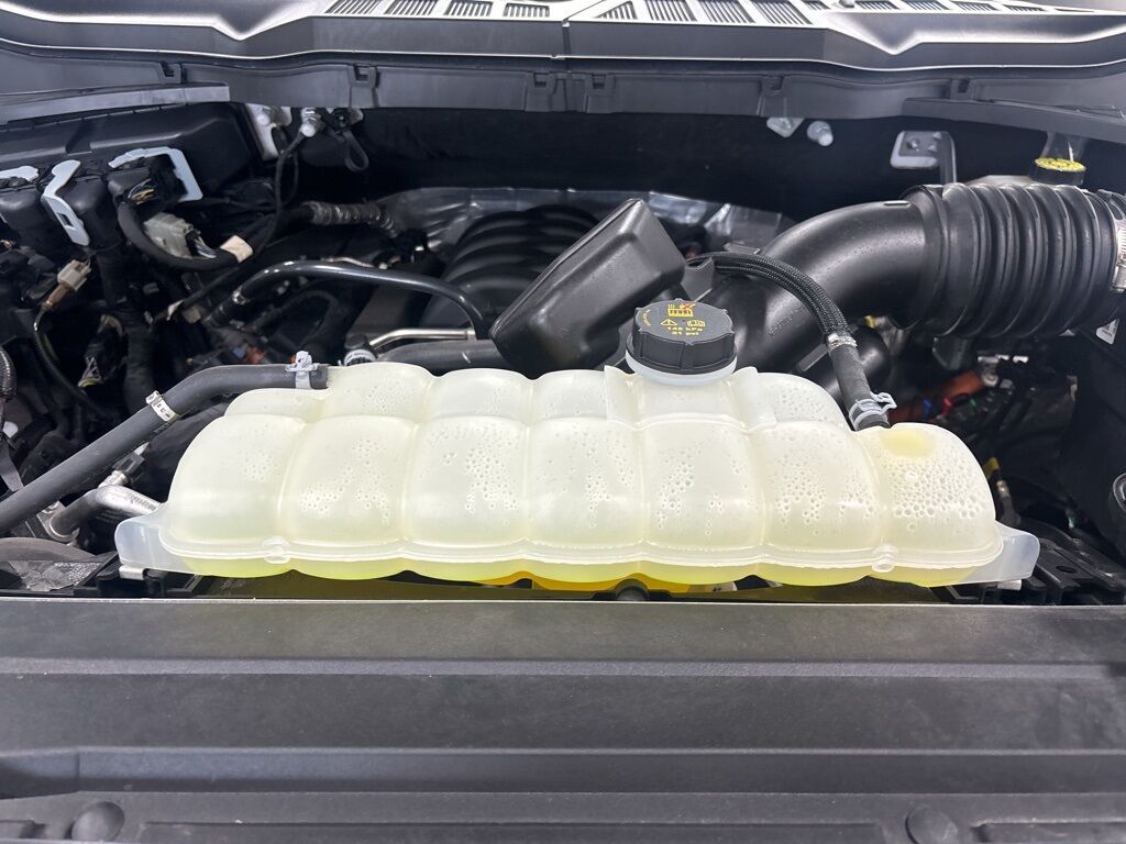2023 Ford F-150 4x4 SuperCrew Lariat Fond du Lac WI