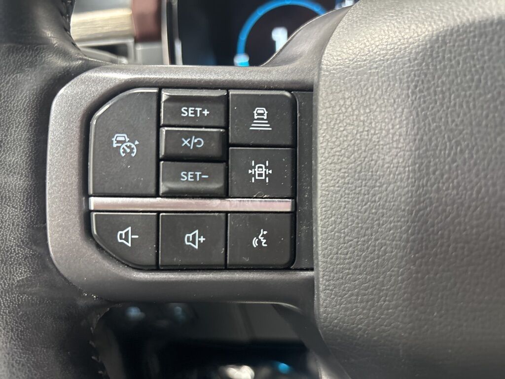2023 Ford F-150 4x4 SuperCrew Lariat Fond du Lac WI