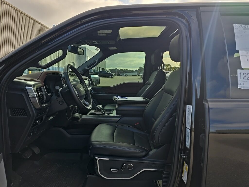 2023 Ford F-150 4x4 SuperCrew Lariat Fond du Lac WI