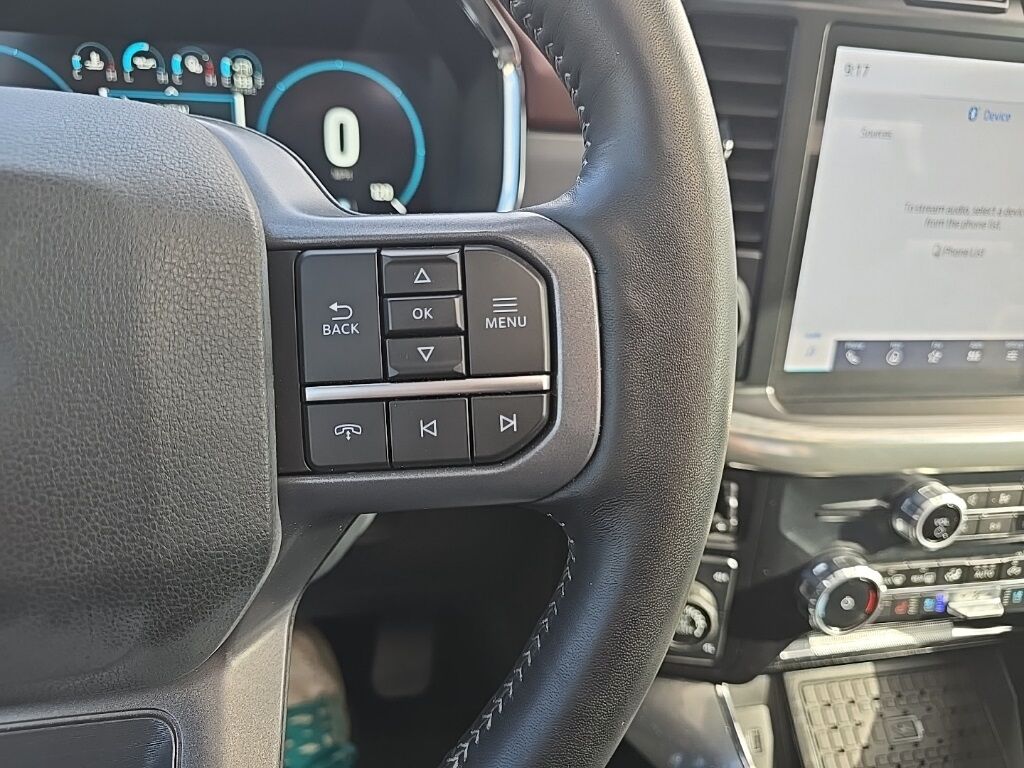 2023 Ford F-150 4x4 SuperCrew Lariat Fond du Lac WI