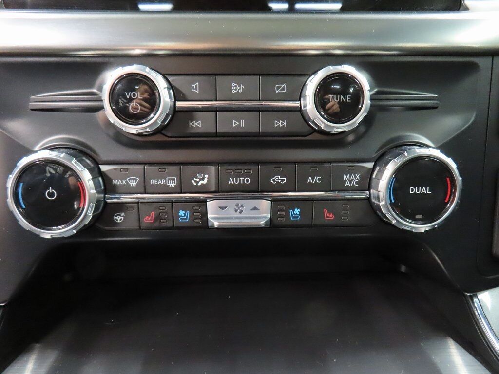 2023 Ford F-150 4x4 SuperCrew Lariat Fond du Lac WI