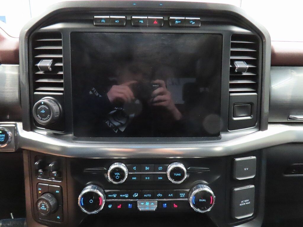 2023 Ford F-150 4x4 SuperCrew Lariat Fond du Lac WI