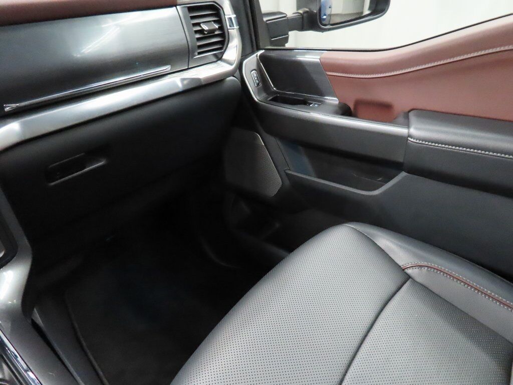 2023 Ford F-150 4x4 SuperCrew Lariat Fond du Lac WI
