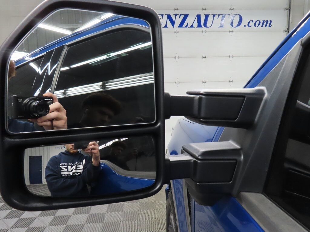 2023 Ford F-150 4x4 SuperCrew Lariat Fond du Lac WI