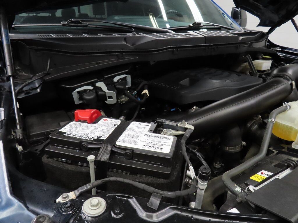 2023 Ford F-150 4x4 SuperCrew Lariat Fond du Lac WI