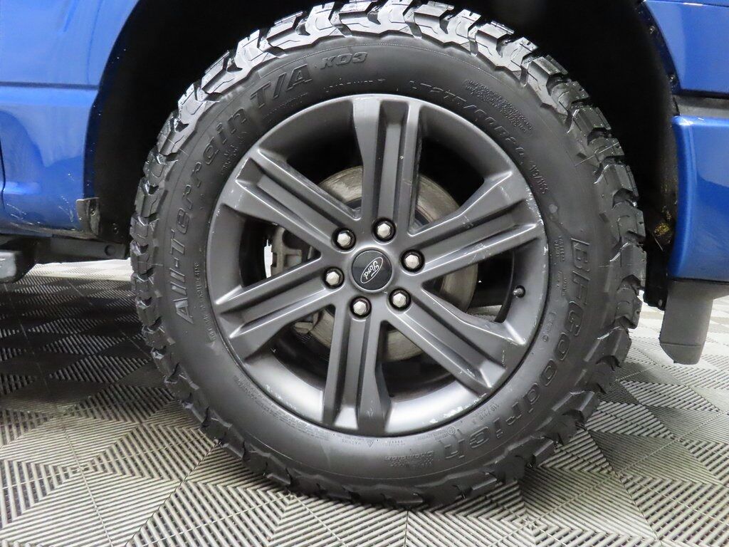 2023 Ford F-150 4x4 SuperCrew Lariat Fond du Lac WI