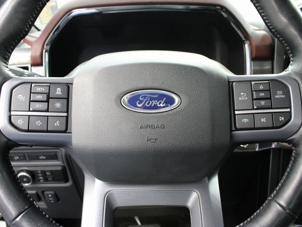 2023 Ford F-150 4x4 SuperCrew Lariat Fond du Lac WI