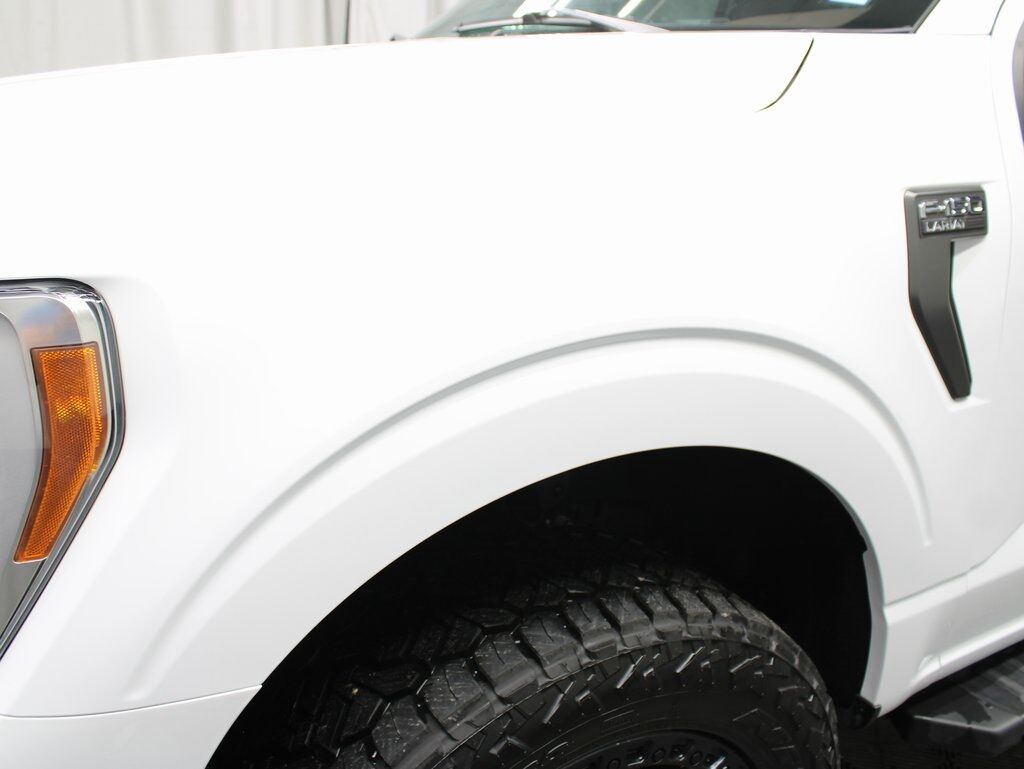 2023 Ford F-150 4x4 SuperCrew Lariat Fond du Lac WI