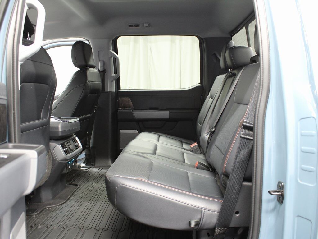 2023 Ford F-150 4x4 SuperCrew Lariat Fond du Lac WI