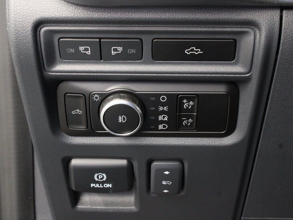2023 Ford F-150 4x4 SuperCrew Lariat Fond du Lac WI