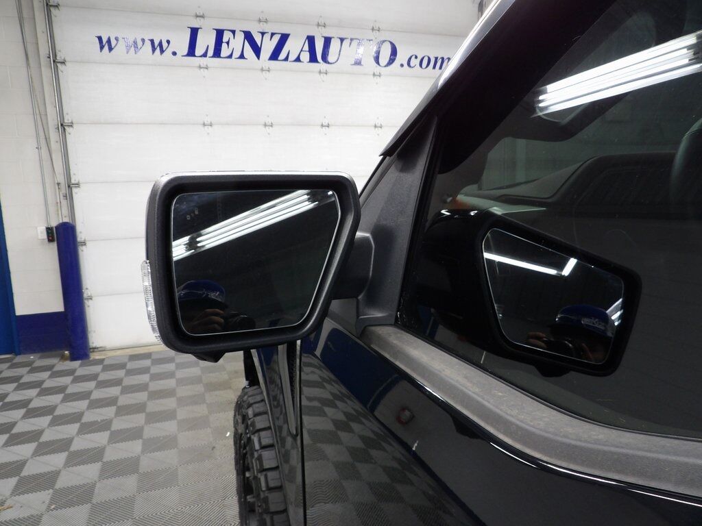 2023 Ford F-150 4x4 SuperCrew Lariat Fond du Lac WI