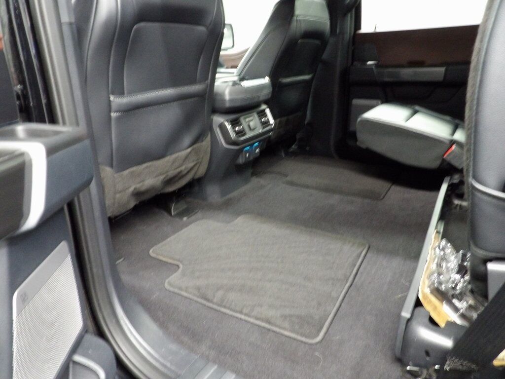 2023 Ford F-150 4x4 SuperCrew Lariat Fond du Lac WI
