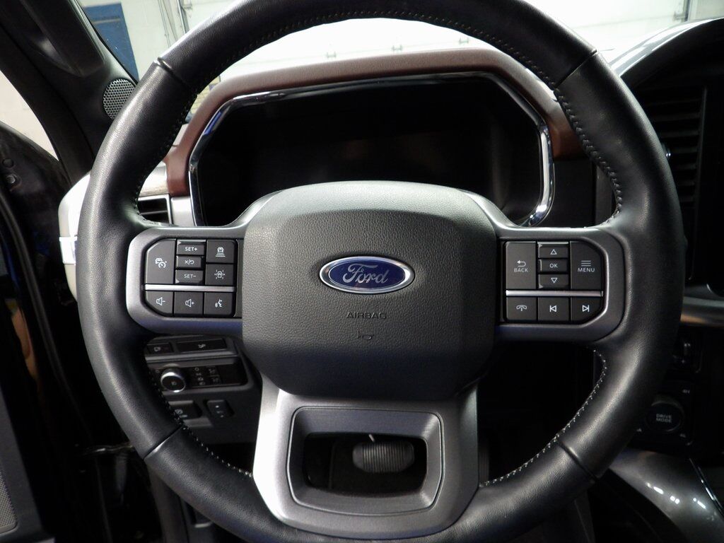 2023 Ford F-150 4x4 SuperCrew Lariat Fond du Lac WI