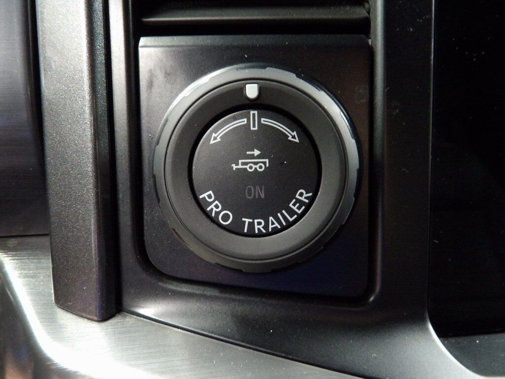 2023 Ford F-150 4x4 SuperCrew Lariat Fond du Lac WI