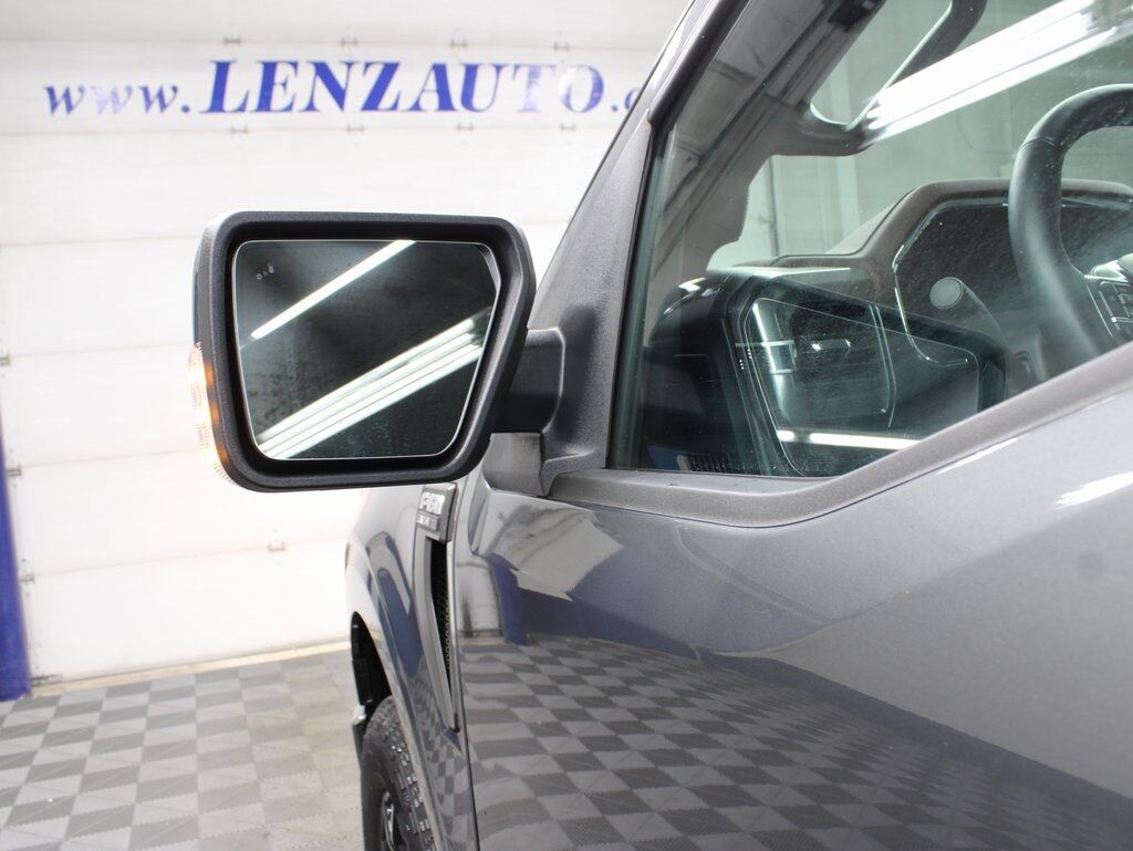 2023 Ford F-150 4x4 SuperCrew Lariat Fond du Lac WI