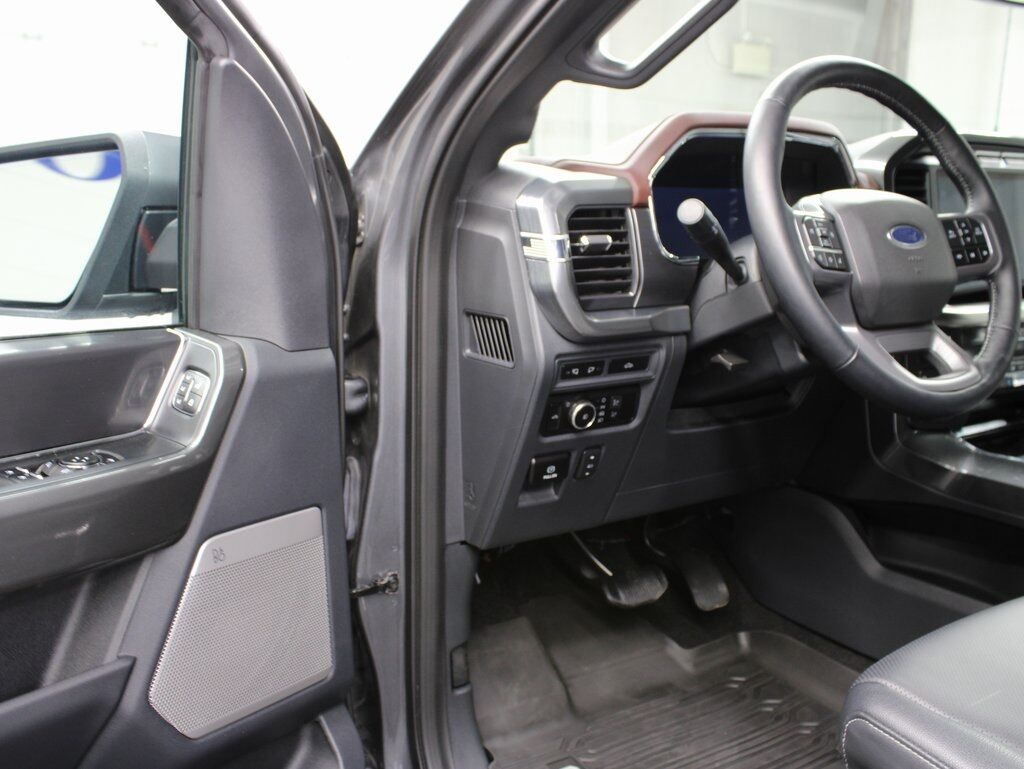 2023 Ford F-150 4x4 SuperCrew Lariat Fond du Lac WI