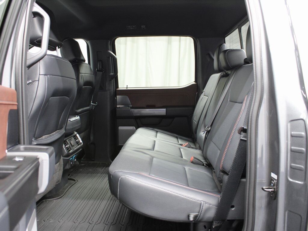 2023 Ford F-150 4x4 SuperCrew Lariat Fond du Lac WI