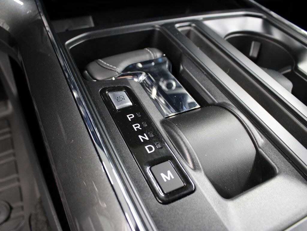 2023 Ford F-150 4x4 SuperCrew Lariat Fond du Lac WI