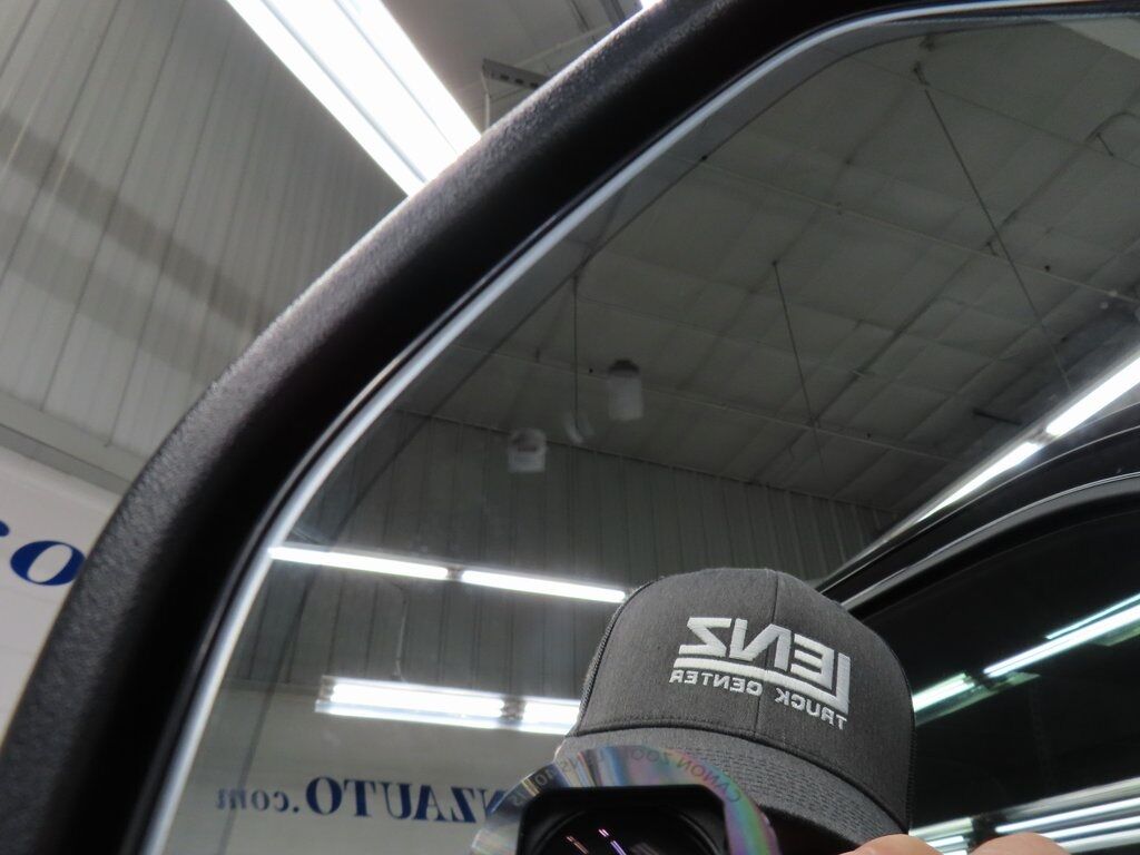 2023 Ford F-150 4x4 SuperCrew Lariat Fond du Lac WI