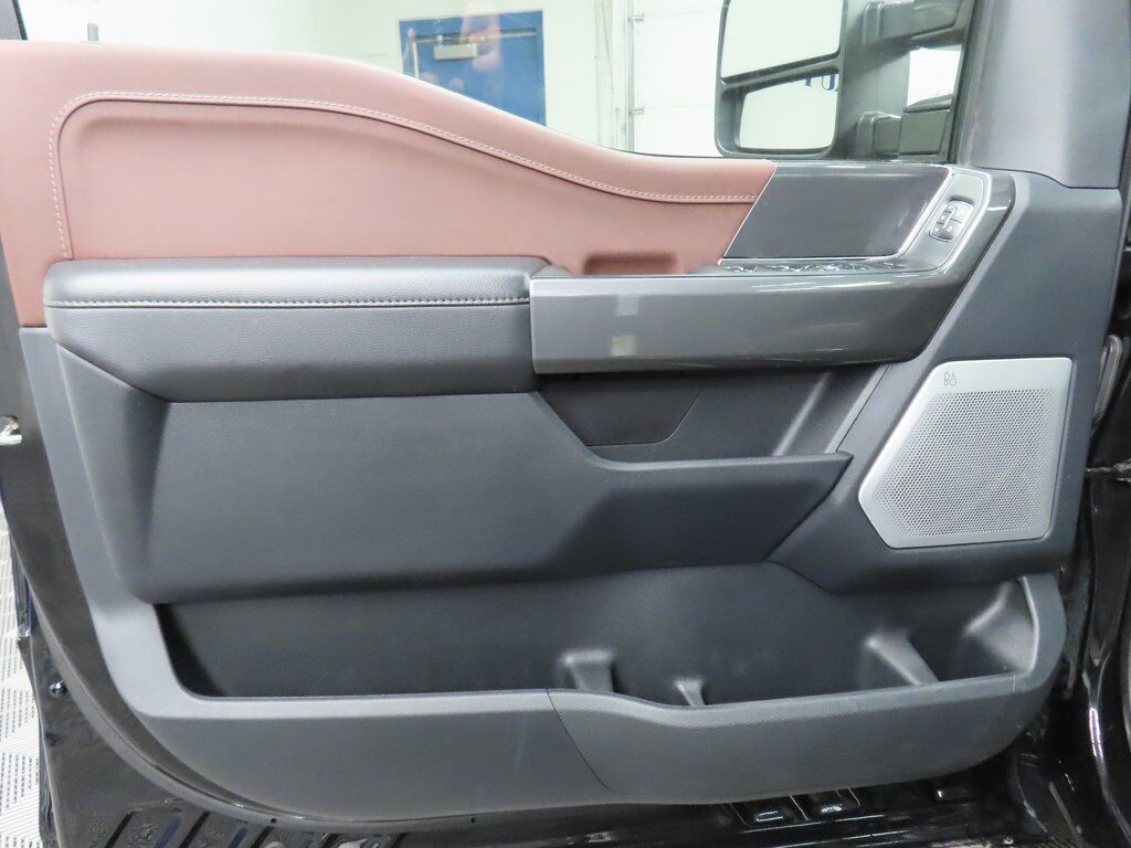 2023 Ford F-150 4x4 SuperCrew Lariat Fond du Lac WI