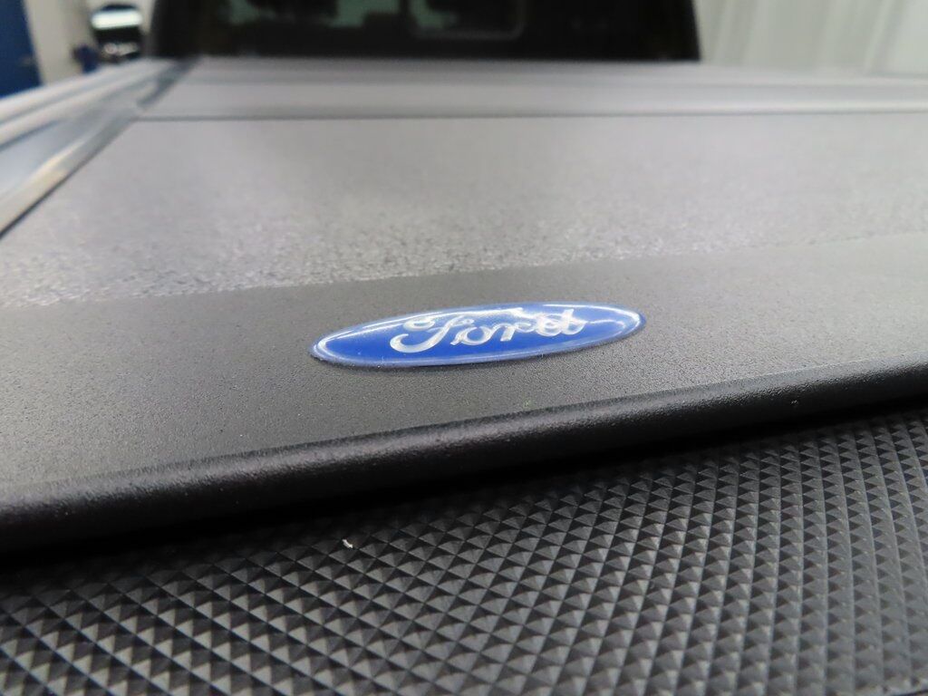 2023 Ford F-150 4x4 SuperCrew Lariat Fond du Lac WI
