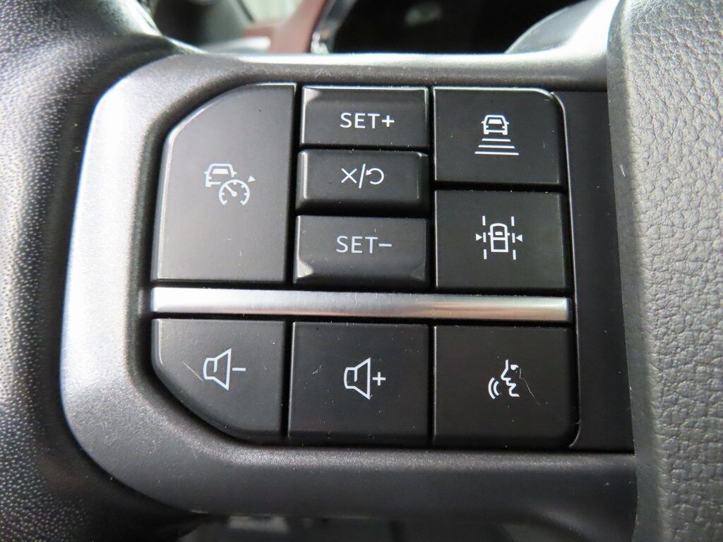 2023 Ford F-150 4x4 SuperCrew Lariat Fond du Lac WI