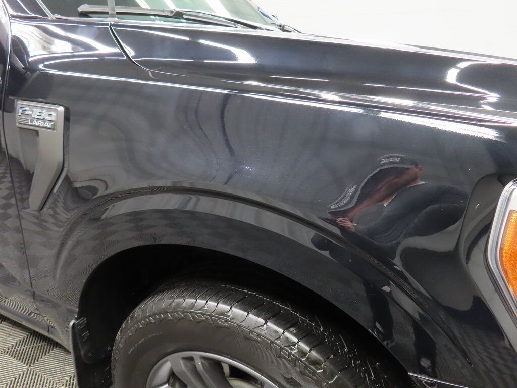 2023 Ford F-150 4x4 SuperCrew Lariat Fond du Lac WI