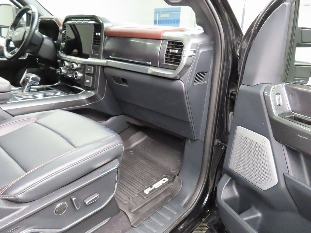 2023 Ford F-150 4x4 SuperCrew Lariat Fond du Lac WI