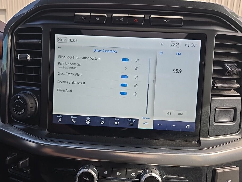 2023 Ford F-150 4x4 SuperCrew Lariat Fond du Lac WI