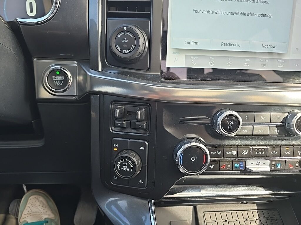 2023 Ford F-150 4x4 SuperCrew Lariat Fond du Lac WI