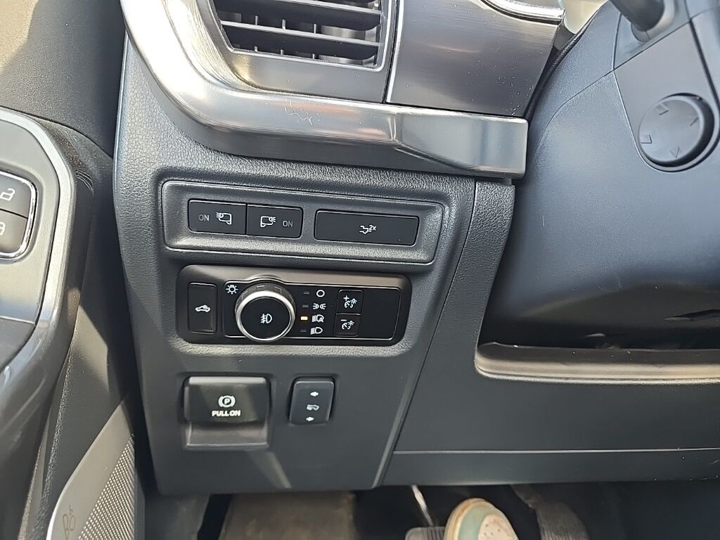 2023 Ford F-150 4x4 SuperCrew Lariat Fond du Lac WI
