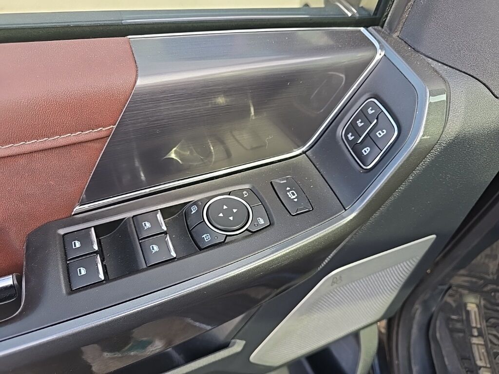 2023 Ford F-150 4x4 SuperCrew Lariat Fond du Lac WI