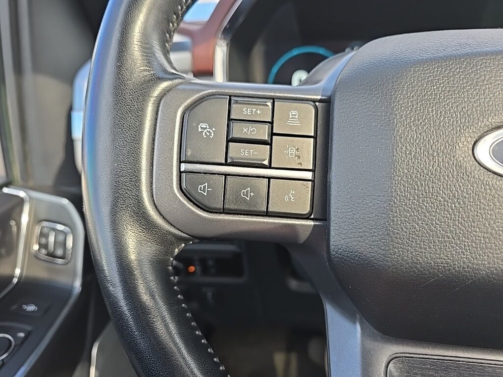 2023 Ford F-150 4x4 SuperCrew Lariat Fond du Lac WI