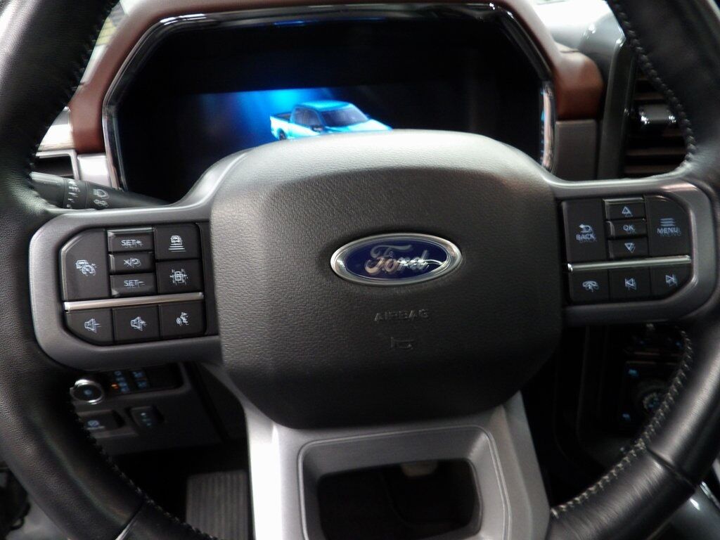 2023 Ford F-150 4x4 SuperCrew Lariat Fond du Lac WI