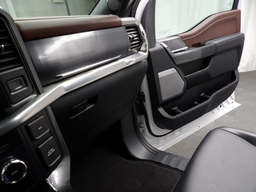 2023 Ford F-150 4x4 SuperCrew Lariat Fond du Lac WI