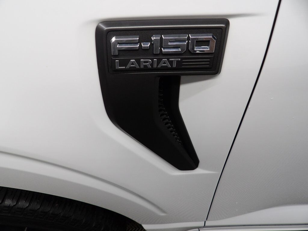 2023 Ford F-150 4x4 SuperCrew Lariat Fond du Lac WI
