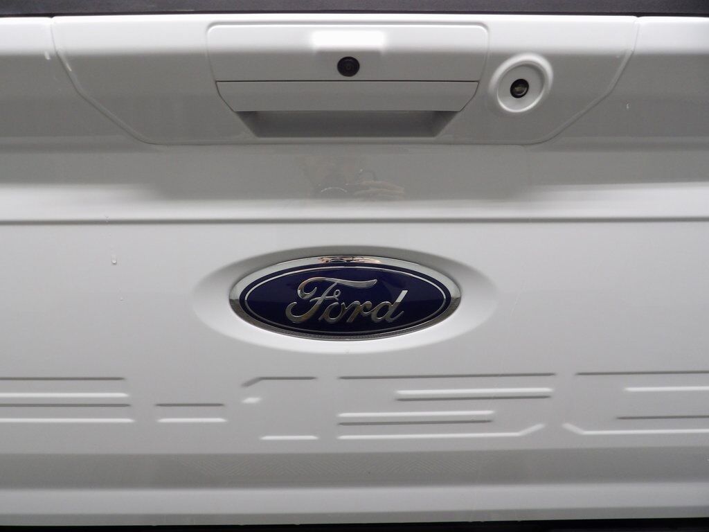 2023 Ford F-150 4x4 SuperCrew Lariat Fond du Lac WI