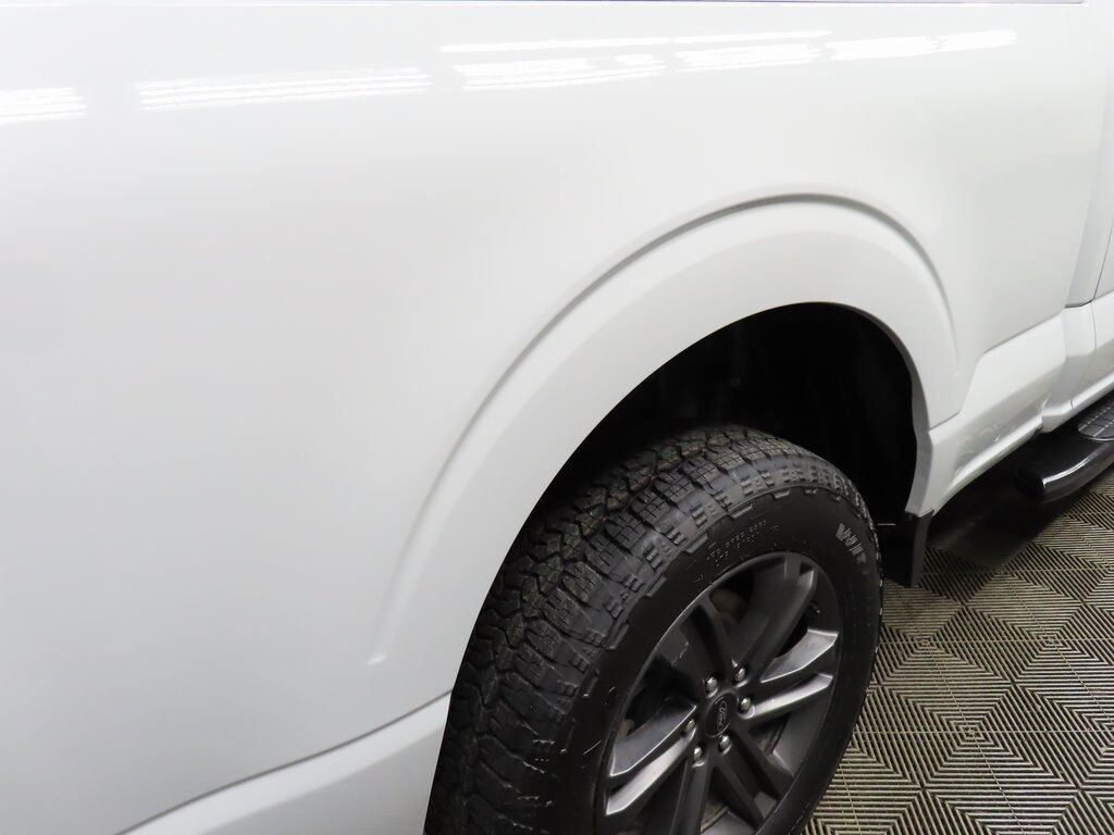 2023 Ford F-150 4x4 SuperCrew Lariat Fond du Lac WI