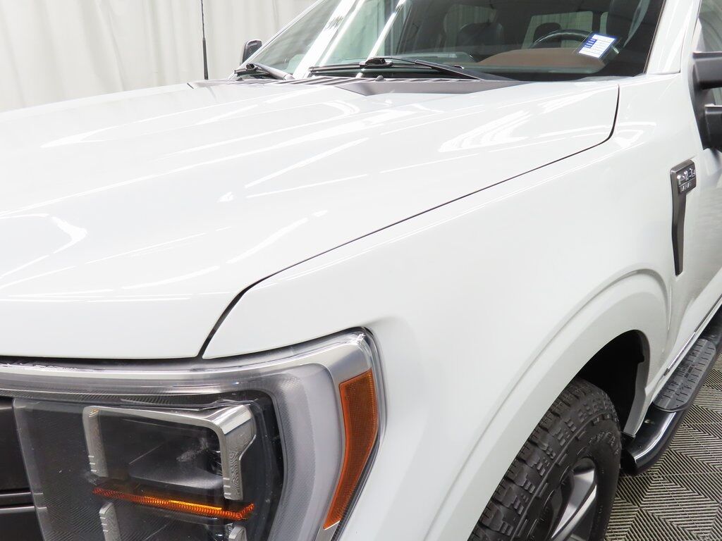 2023 Ford F-150 4x4 SuperCrew Lariat Fond du Lac WI