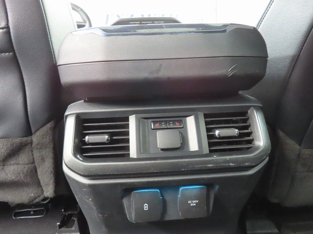 2023 Ford F-150 4x4 SuperCrew Lariat Fond du Lac WI