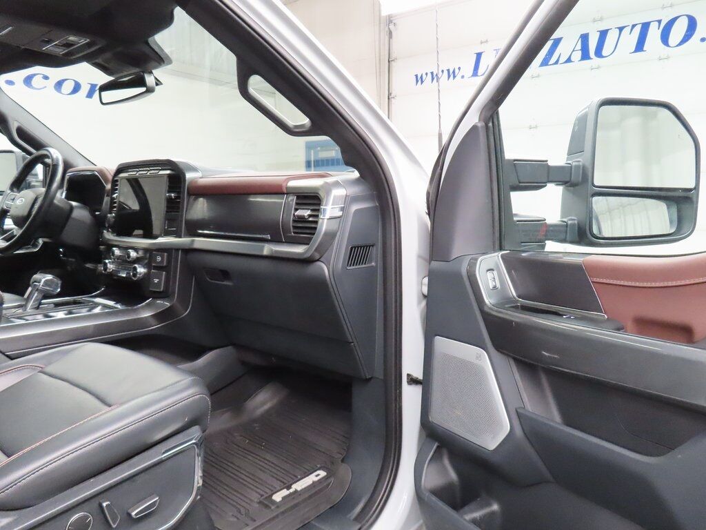 2023 Ford F-150 4x4 SuperCrew Lariat Fond du Lac WI