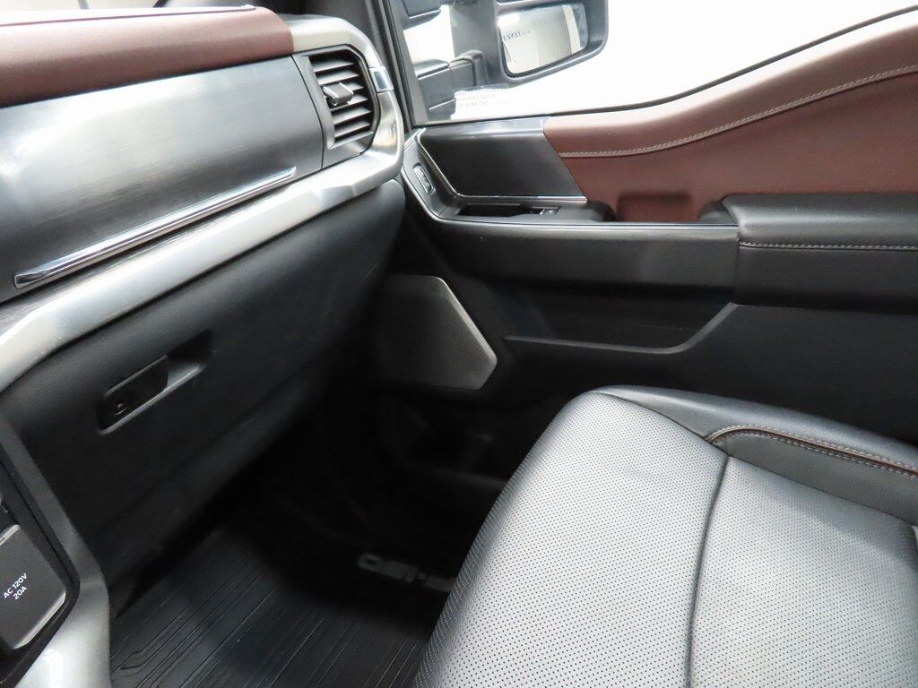 2023 Ford F-150 4x4 SuperCrew Lariat Fond du Lac WI