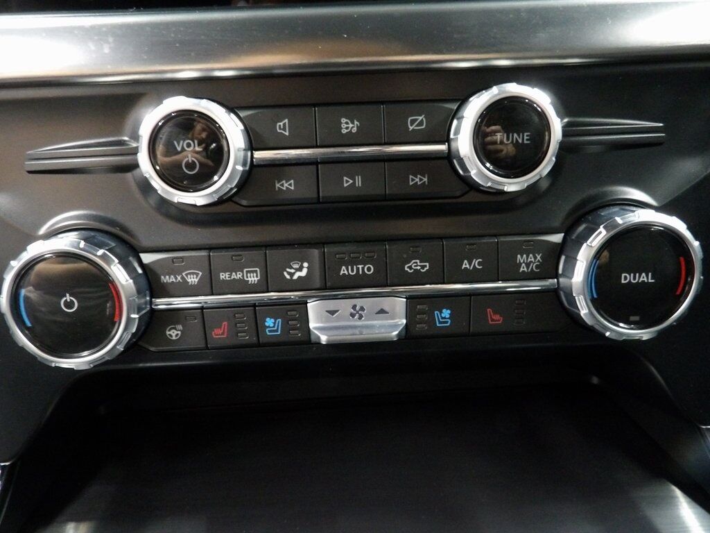 2023 Ford F-150 4x4 SuperCrew Lariat Fond du Lac WI