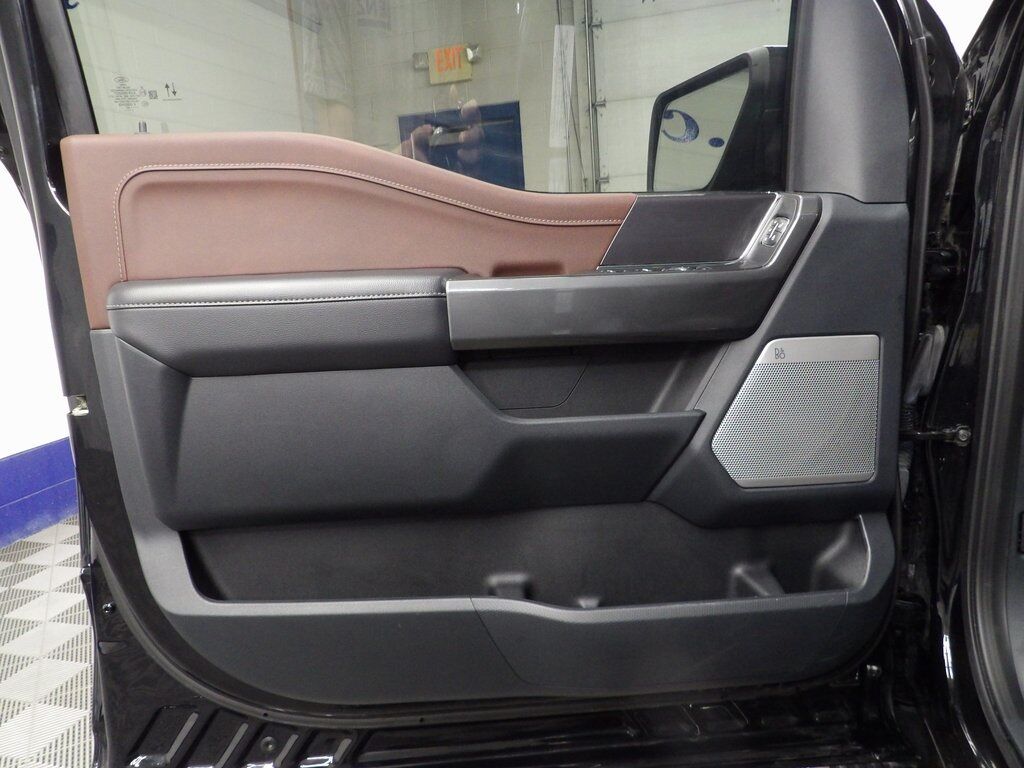 2023 Ford F-150 4x4 SuperCrew Lariat Fond du Lac WI