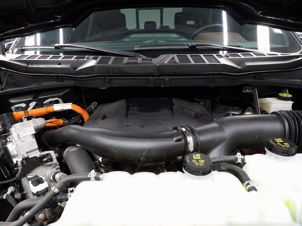 2023 Ford F-150 4x4 SuperCrew Lariat Fond du Lac WI
