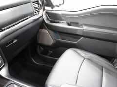 2023 Ford F-150 4x4 SuperCrew Lariat Fond du Lac WI