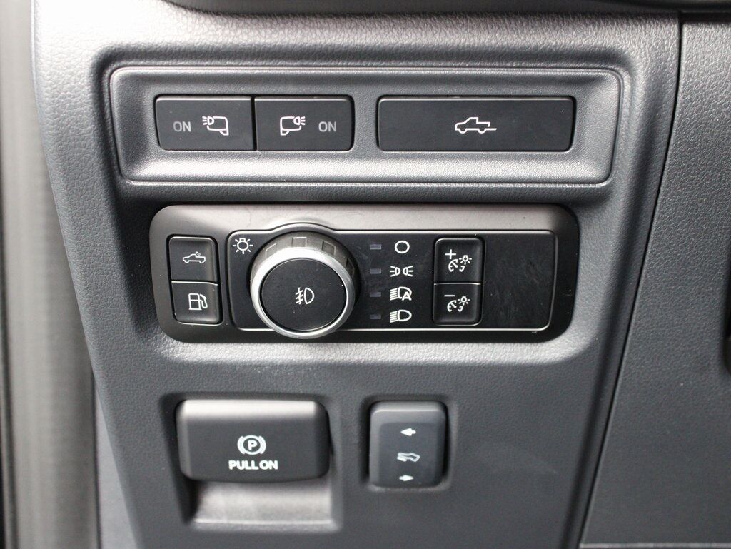 2023 Ford F-150 4x4 SuperCrew Lariat Fond du Lac WI